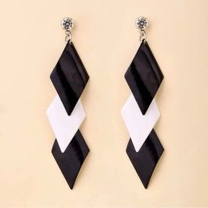 Black and White Diamond Shaped Drop Earrings